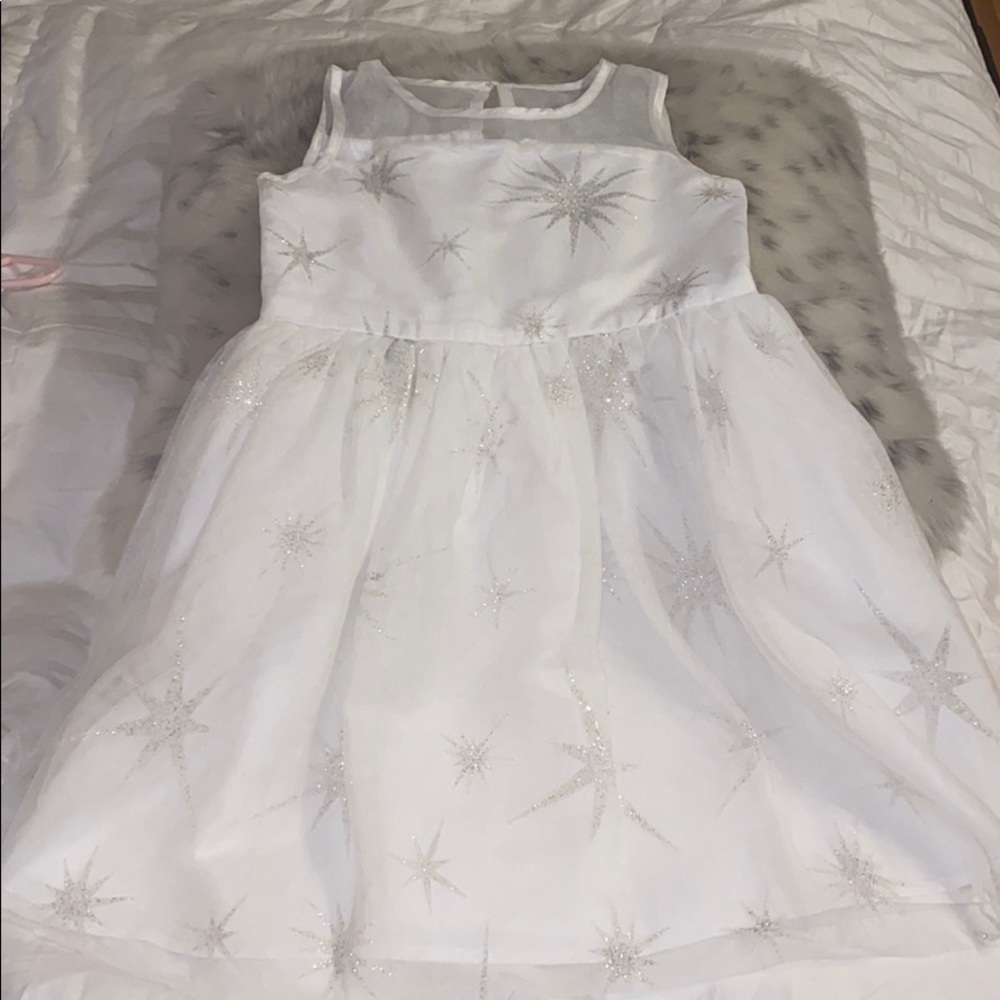 Beautiful Girls dress!